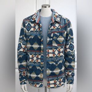 Valor sweater button up